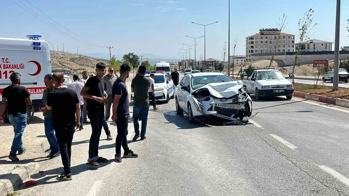 Besni'de Trafik Kazası