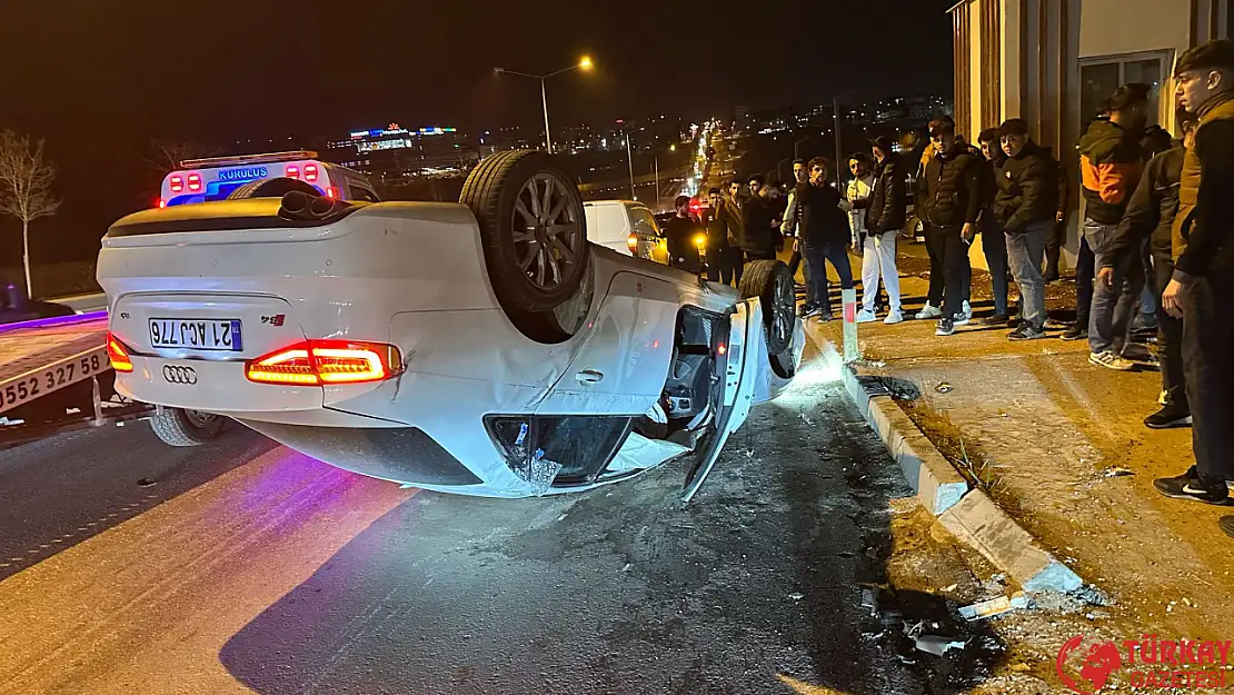 Adıyaman'da Otomobil takla attı: 2 yaralı