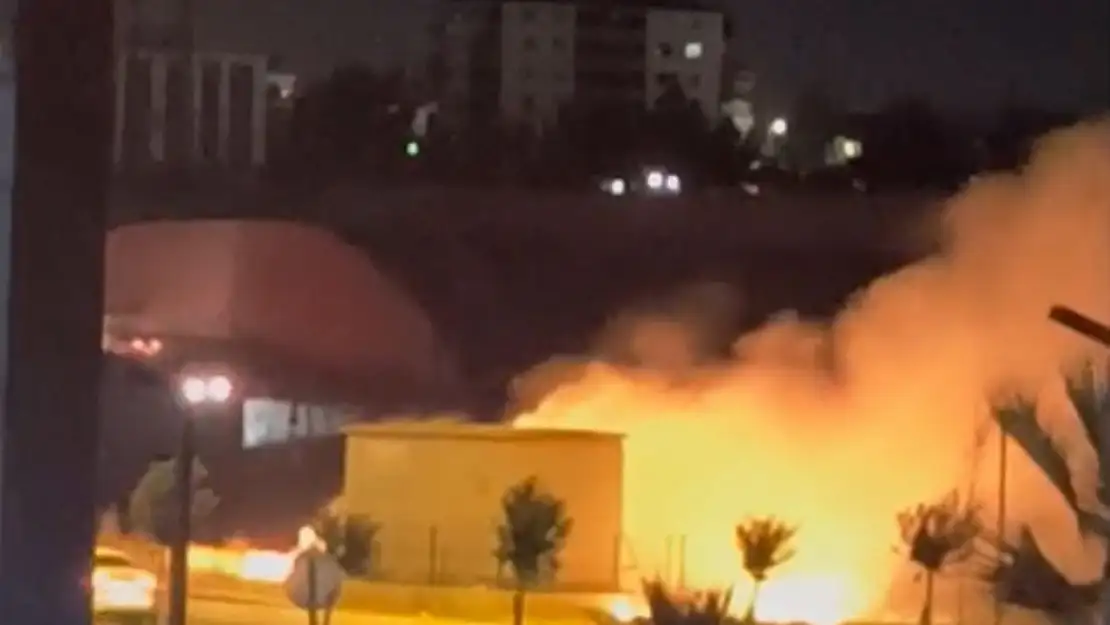 Adıyaman'da patlayan trafo korkuttu