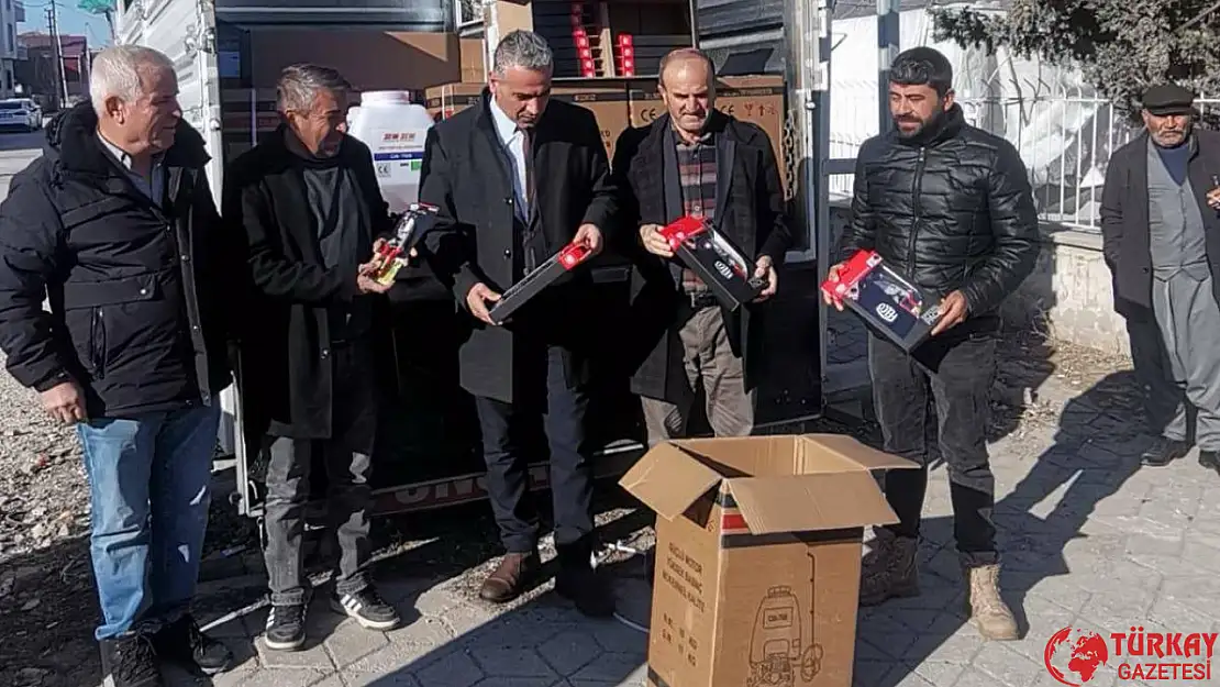 Adıyaman Gölbaşı'nda çiftçilere destekler devam ediyor