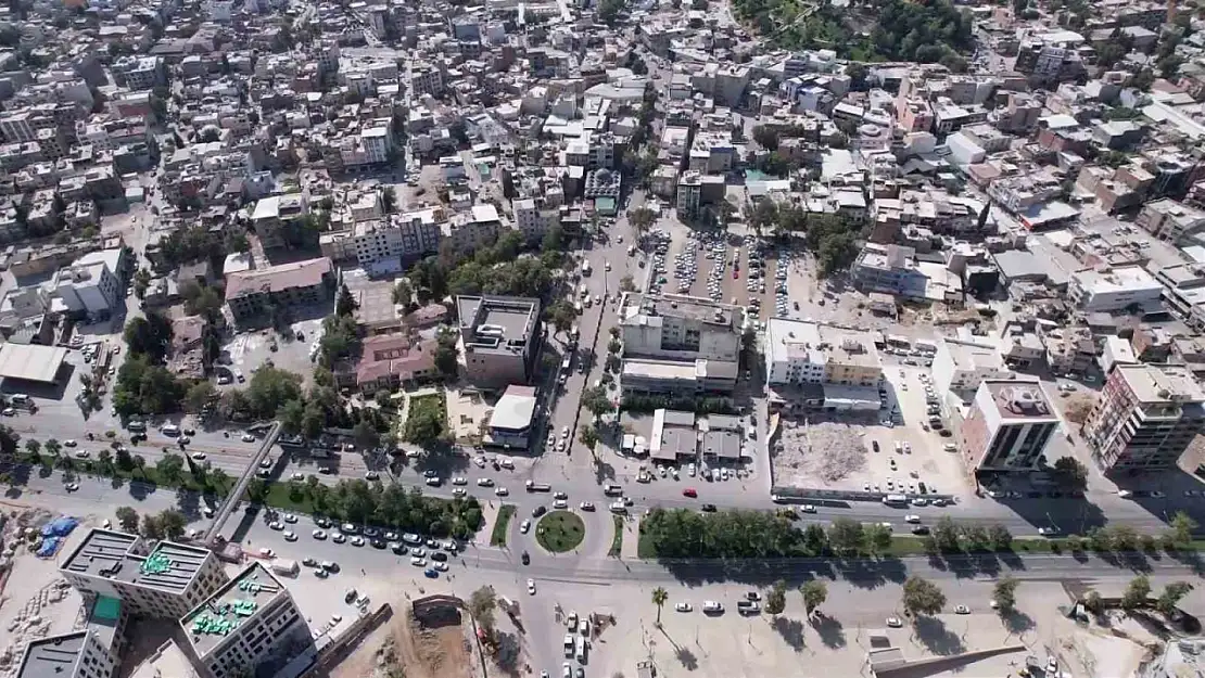 Adıyaman'da Kent Meydanı projesi çalışmaları başladı