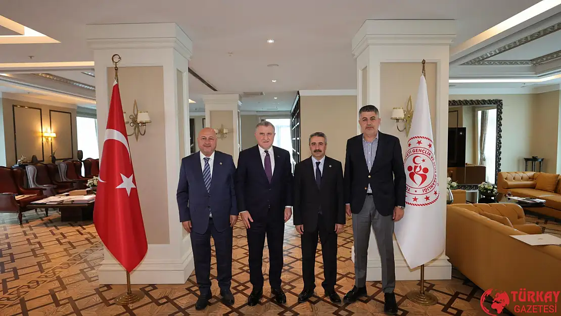 Adıyaman Milletvekillerinden Bakan Aşkın Bak'a ziyaret