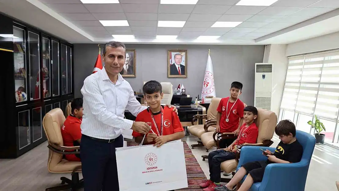 Adıyamanlı Güreşçiler Türkiye Şampiyonasından madalyalarla döndü