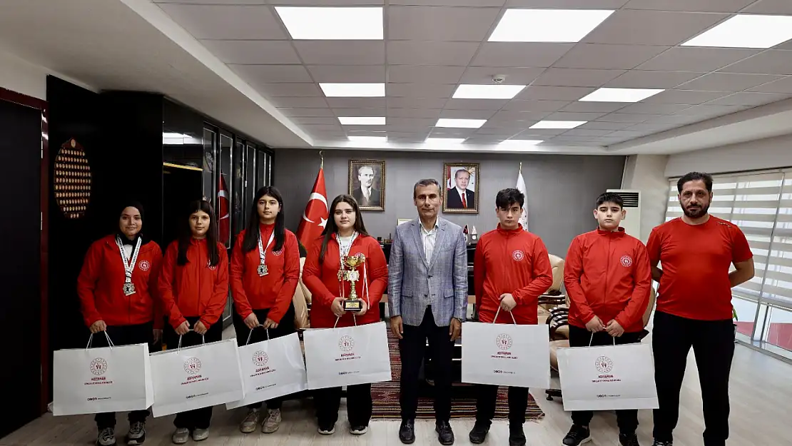 Adıyamanlı sporculardan atıcılıkta Türkiye dereceleri