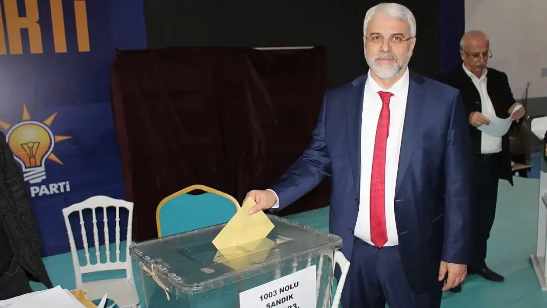 AK Parti Adıyaman 8'inci Olağan İl Kongresi yapıldı