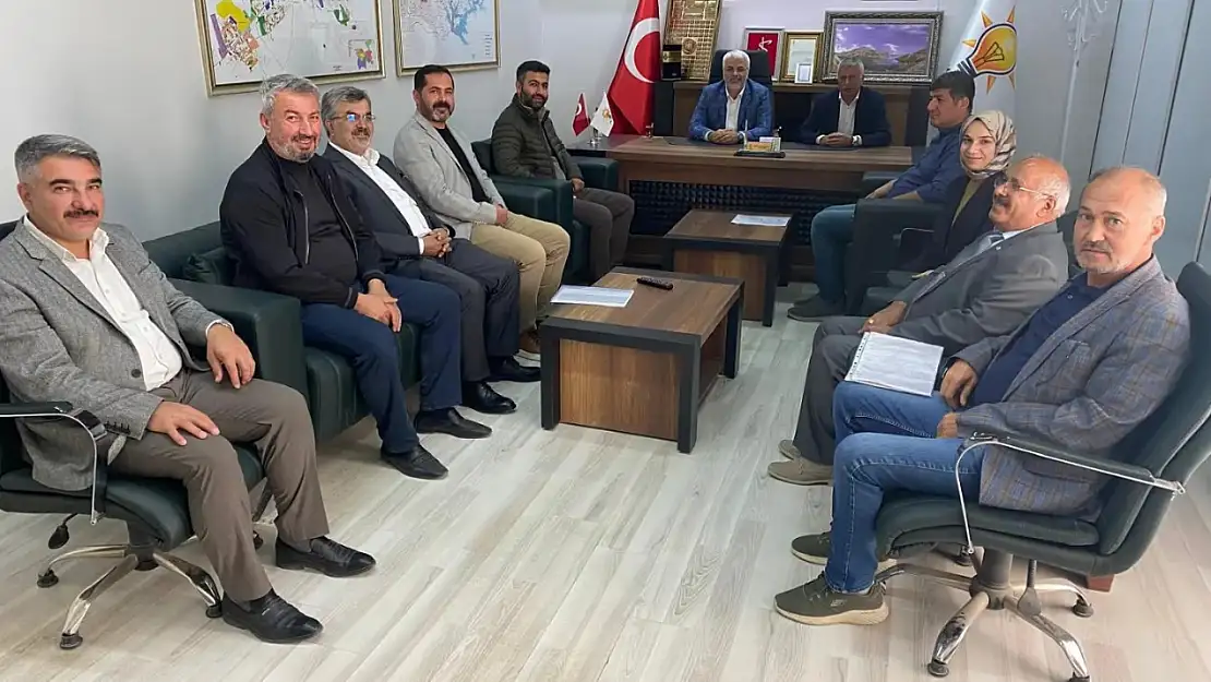 AK Parti'de Kasım ayı meclis toplantısı gerçekleştirildi