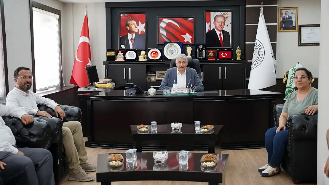 Başhekim Akel'den Başkan Hallaç'a ziyaret