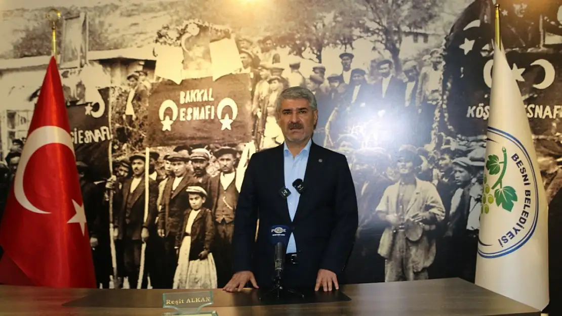 Başkan Reşit Alkan: 'Küllerimizden böyle doğacağız, bambaşka bir Besni inşa ediyoruz'