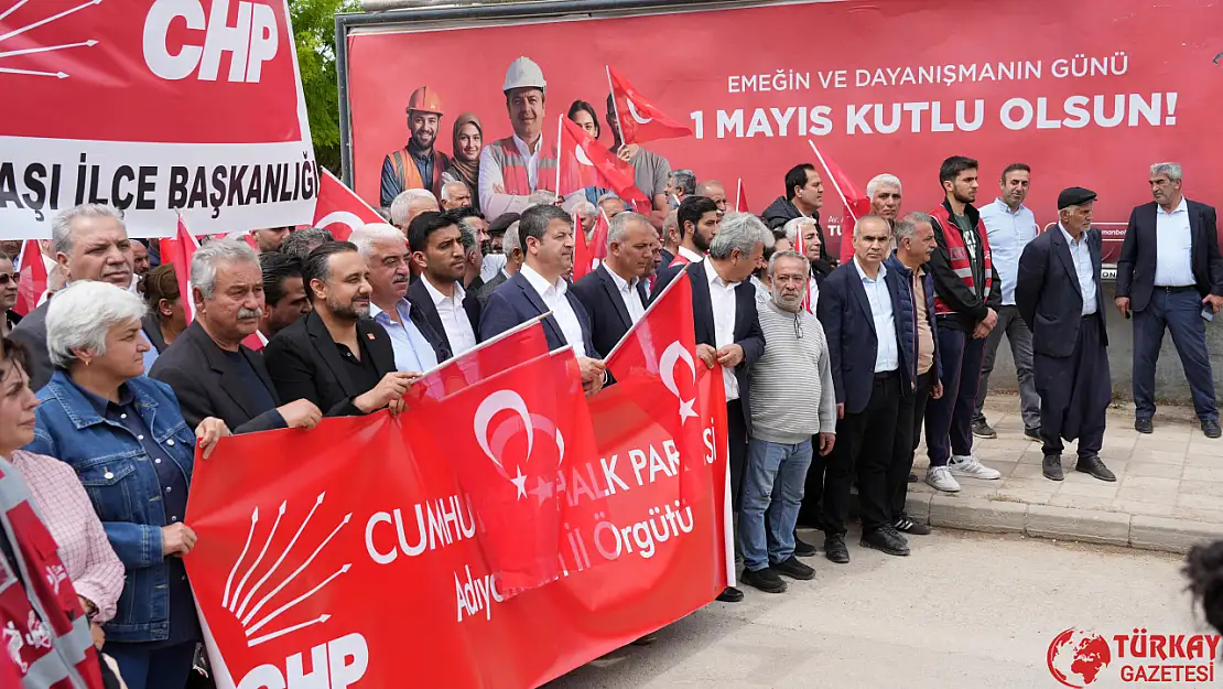 Başkan Tutdere, 6 Şubat'tan Sonra İlk Kez Kutlanan 1 Mayıs'ta İşçilerin Yanındaydı