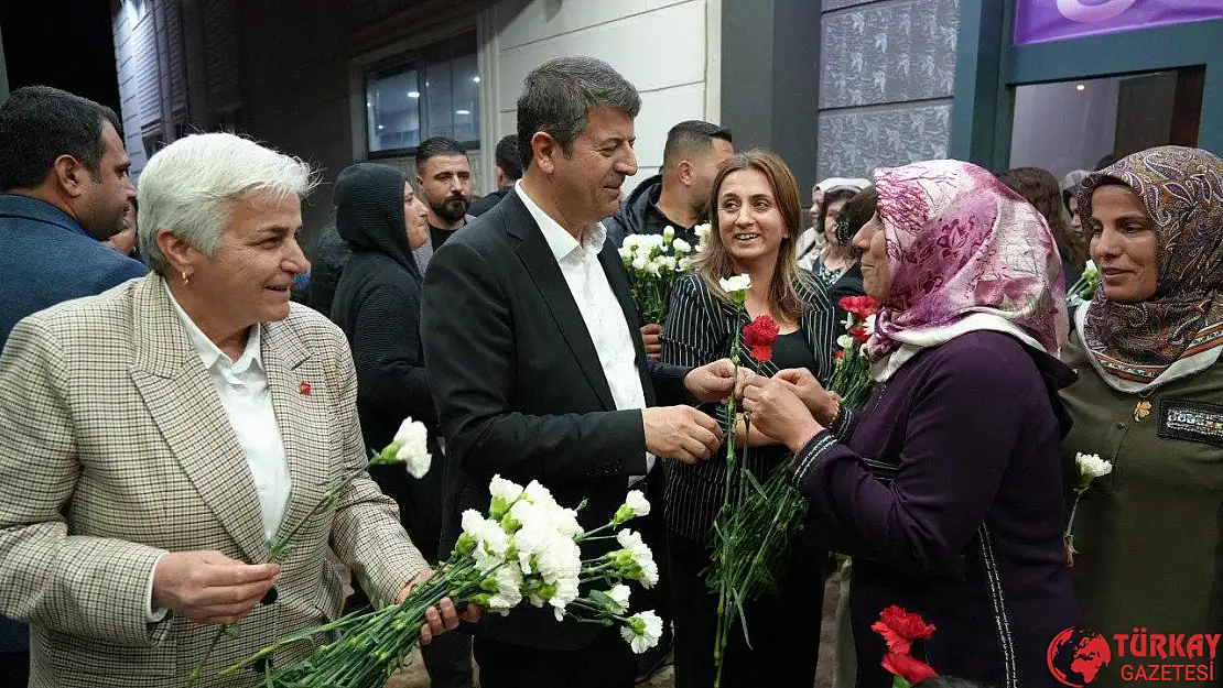 Başkan Tutdere 8 Mart etkinliğinde kadınlarla bir araya geldi