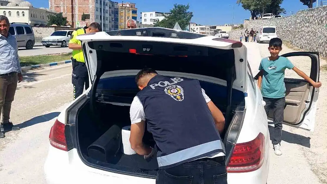 Besni'de şok asayiş uygulaması
