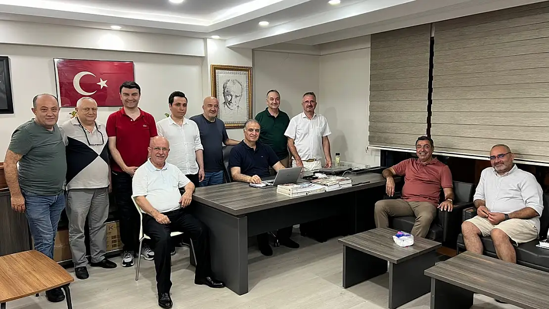 Besni Eğitim Bayramı toplantısı yapıldı