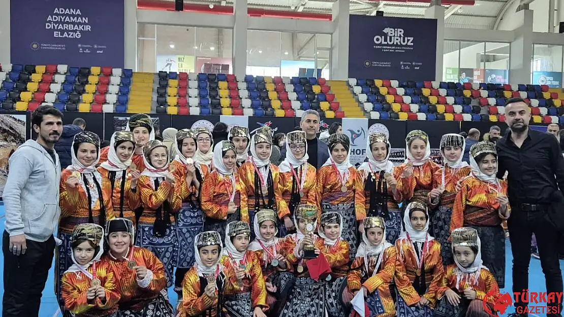 Besni Mehmet Akif Ersoy Ortaokulu Halk Oyunlarında Adıyaman Şampiyonu