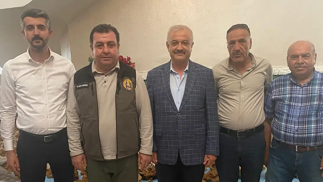 Ceylanpınar'da çeşit tanıtım ve tarla günü etkinliği düzenlendi