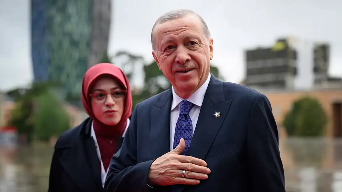 Cumhurbaşkanı Erdoğan'ın maaşı 411 bin liraya yükseldi