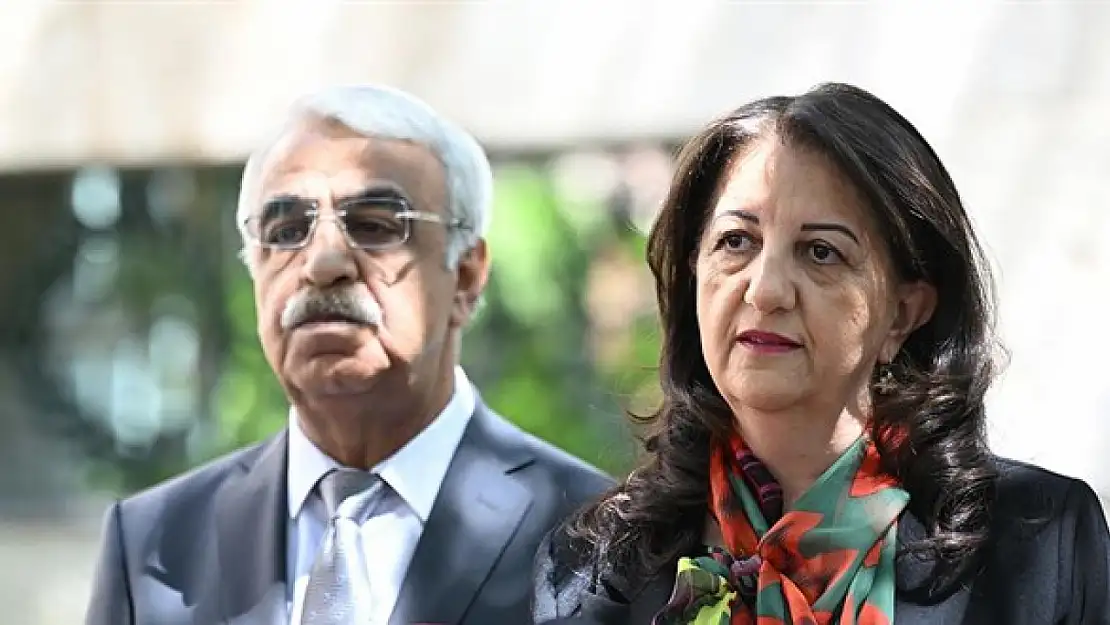 DEM Parti heyeti Bahçeli'yi ziyaret etti