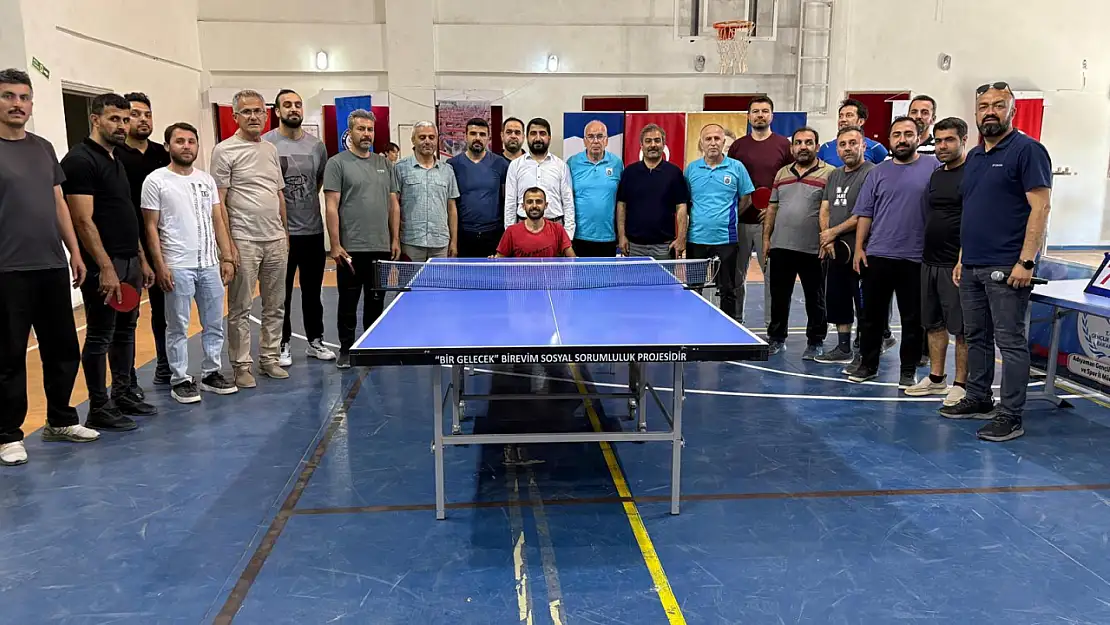 Eğitim-Bir-Sen 3. Geleneksel Masa Tenisi Turnuvası Tamamlandı