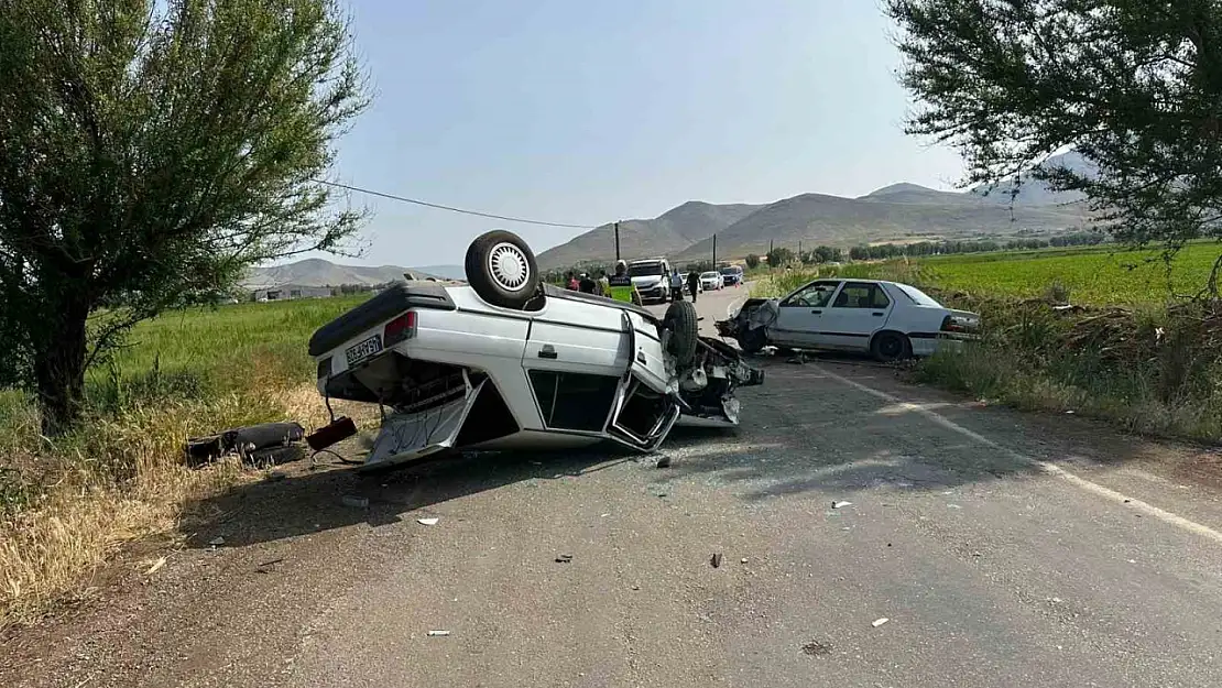 Elbistan'da trafik kazası: 2 yaralı