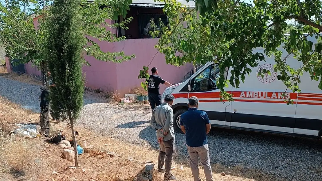 Eşini silahla vurarak öldürdü