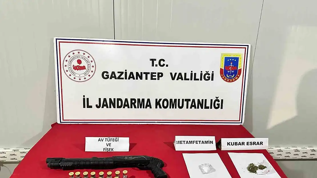 Gaziantep'te kaçakçılık ve uyuşturucu operasyonu: 21 şahıs tutuklandı