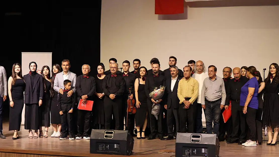 Gençlik Haftası Türk Sanat Müziği konseri