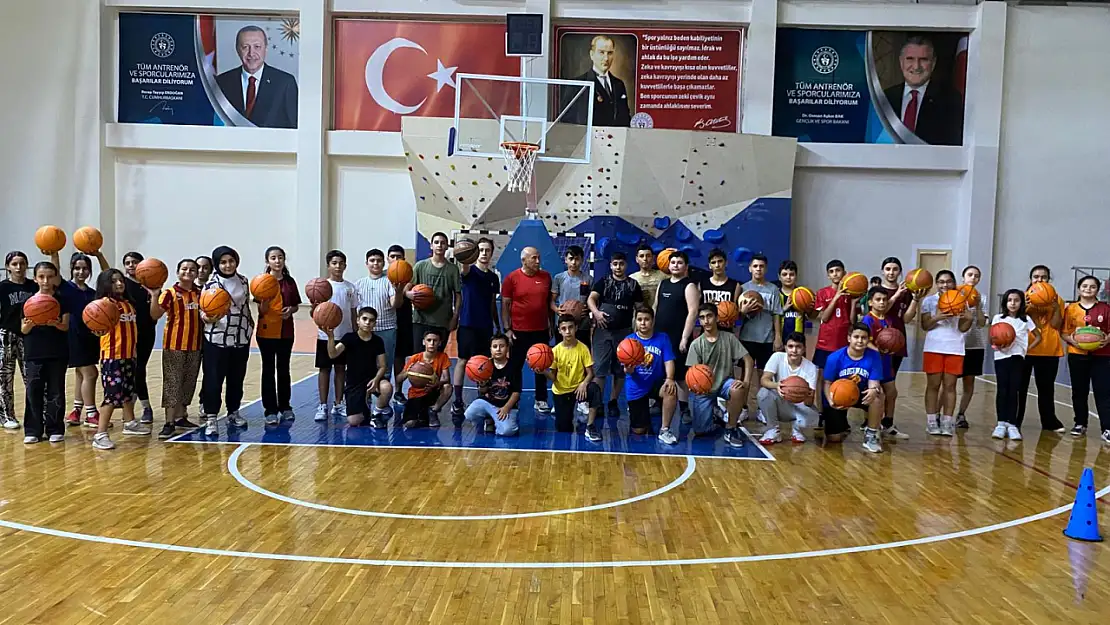 Gençlik ve Spor İl Müdürlüğü yaz spor okullarına yoğun ilgi