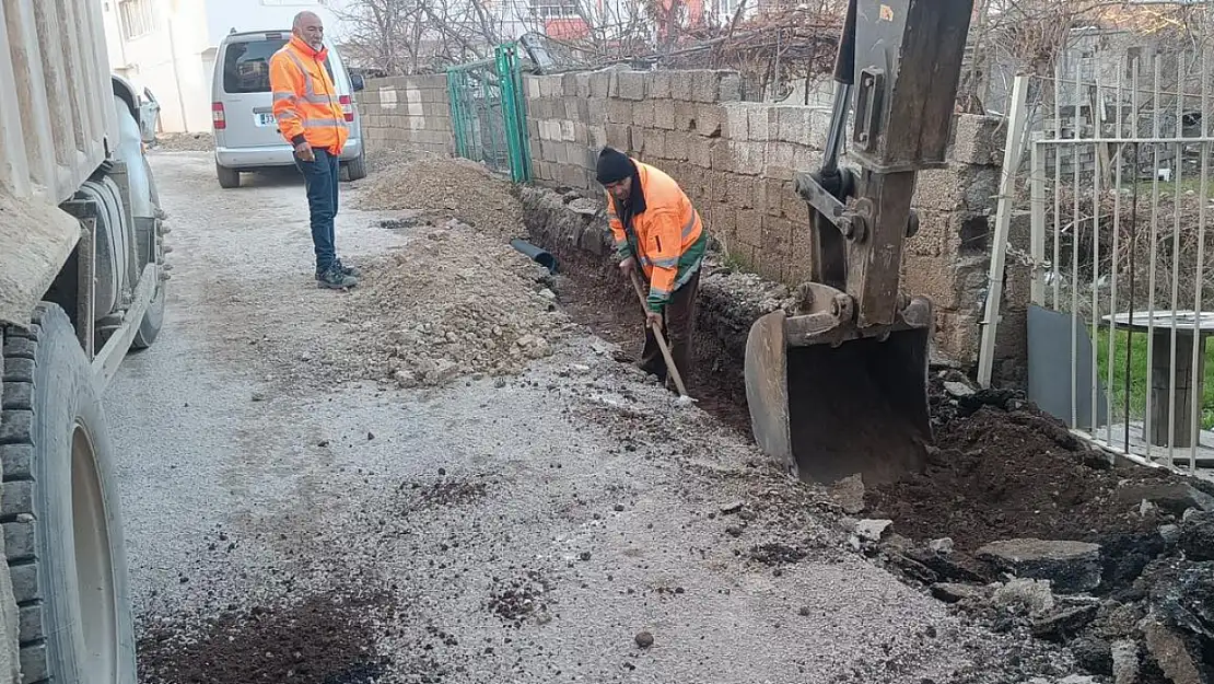 Gölbaşı belediyesi alt yapı çalışmalarını sürdürüyor