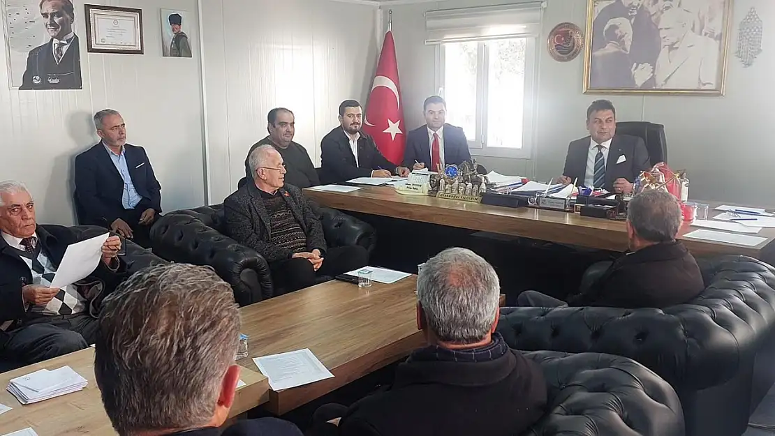 Gölbaşı Belediyesinde 2025'in ilk meclis toplantısını gerçekleştirdi