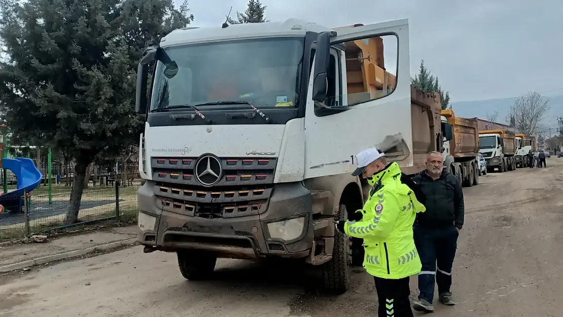 Gölbaşı'nda ağır tonajlı araçlarda denetim yapıldı