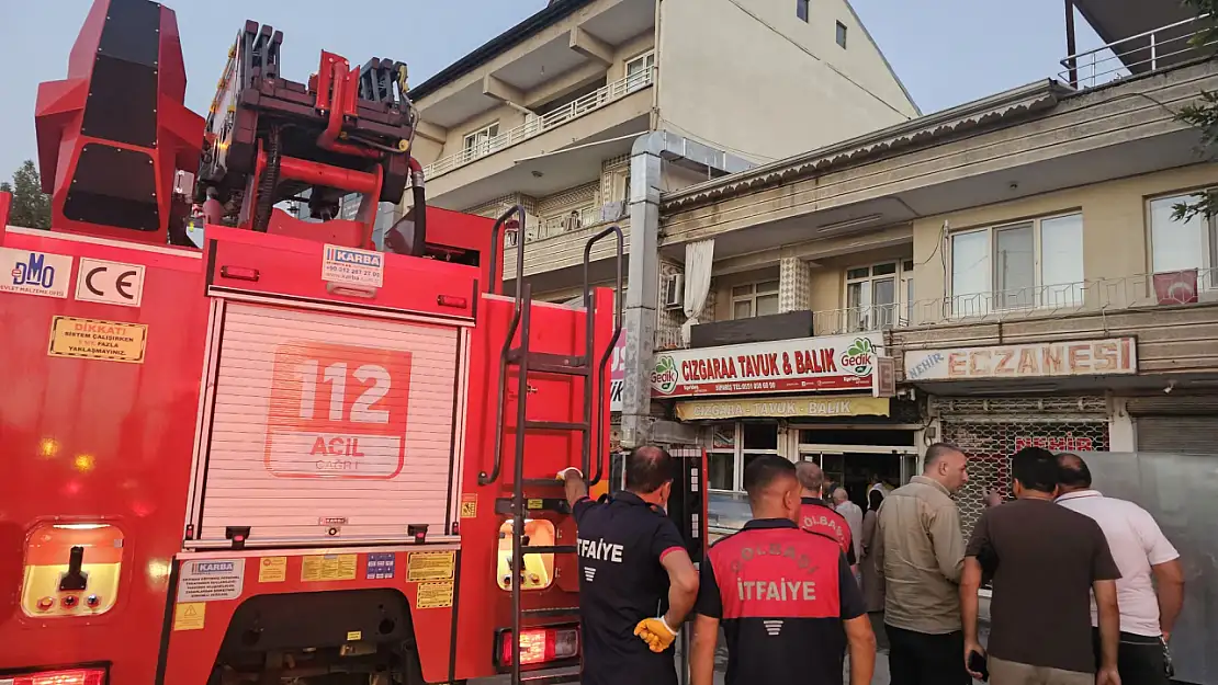 Gölbaşı'nda iş yerinde çıkan yangın korkuttu