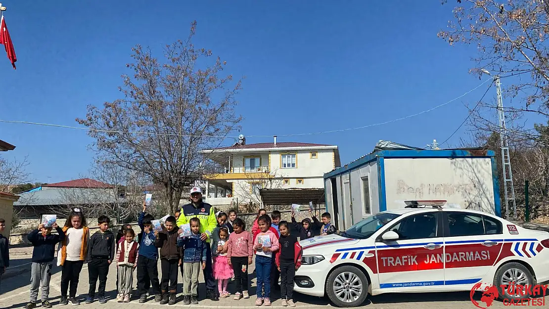 Gölbaşı'nda öğrencilere yönelik trafik eğitim semineri