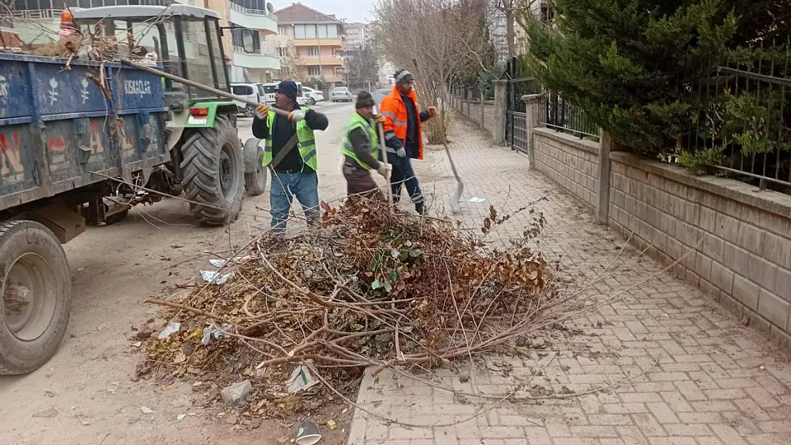 Gölbaşı'nda toplu temizlik çalışmaları devam ediyor