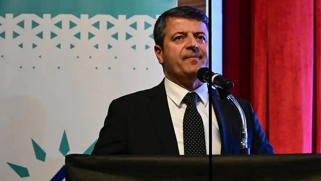 Görevden uzaklaştırılan Adıyaman Belediye Başkanı Abdurrahman Tutdere'nin ev hapsi kaldırıldı