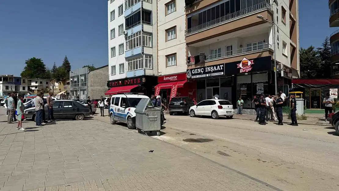 İki grup arasında kavga: 2 yaralı
