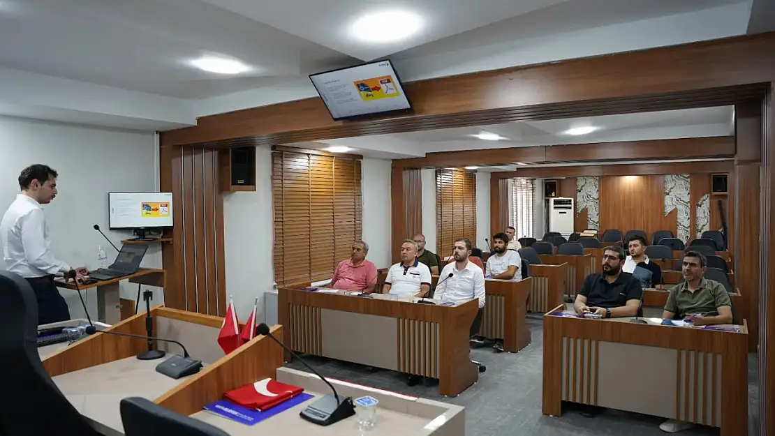 Kâhta Belediyesi'nde E-Ruhsat uygulamalarında dijital dönüşüm başladı