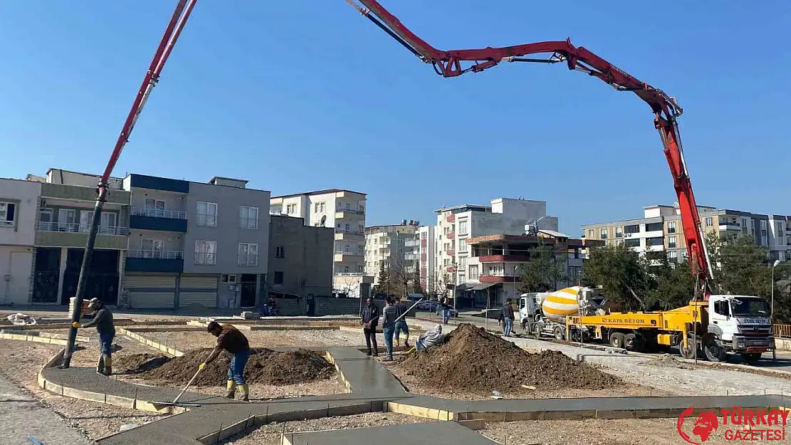 Kahta Belediyesi'nden 2 mahalleye park müjdesi