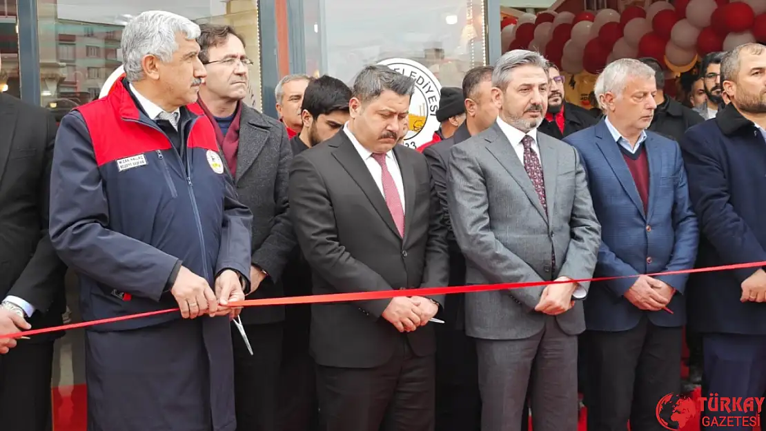 Kahta Belediyesi'nden Ramazan ayına özel çarşı