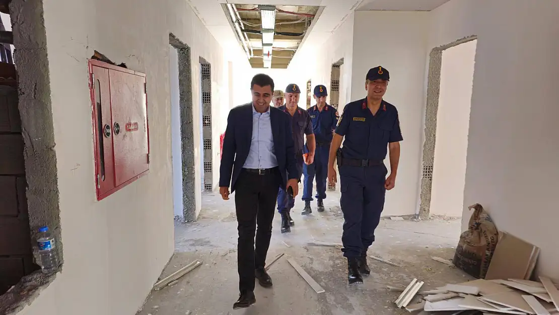 Kaymakam Güngör, İlçe Jandarma Komutanlığını Ziyaret Etti