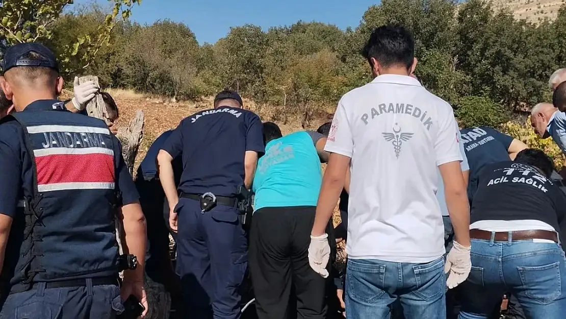 Kuyuya düşen vatandaş kurtarıldı