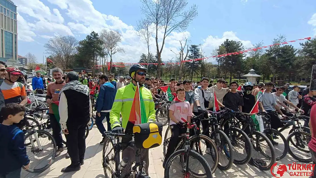 Malatya'da Gazze için sür ve diren etkinliği düzenlendi