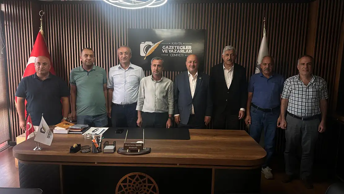 Milletvekili Kurt, Kahta'da basın mensuplarıyla bir araya geldi