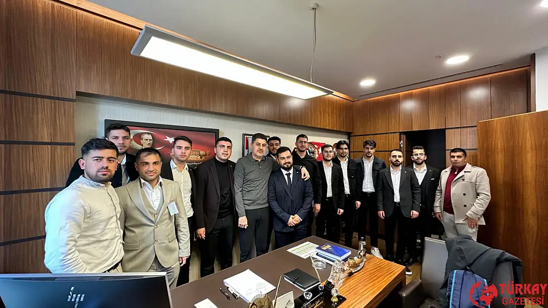 Milletvekili Şan, Üniversite öğrencilerini mecliste ağırladı