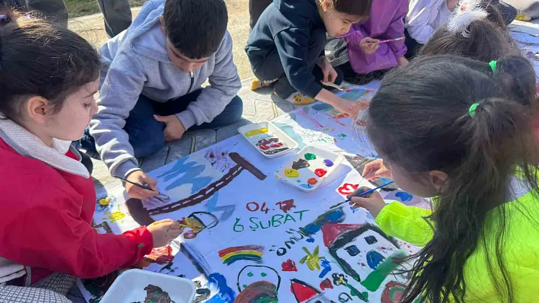 Minik Kalpler Büyük Dokunuşlar' etkinliği duygu dolu anlara sahne oldu