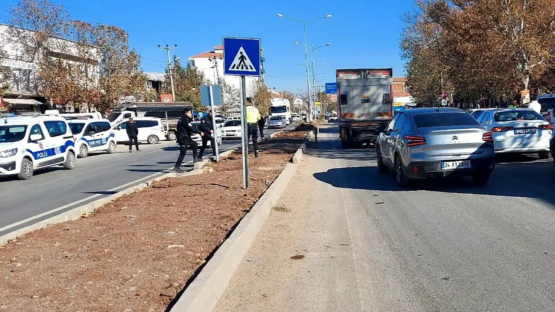 Gölbaşı'nda otomobilin çaptığı yaya yaralandı