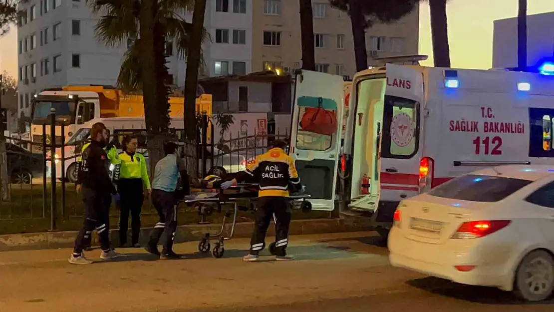 Adıyaman'da yolun karşısına geçmek isteyen yaya otomobilin çarpması sonrası yaralandı