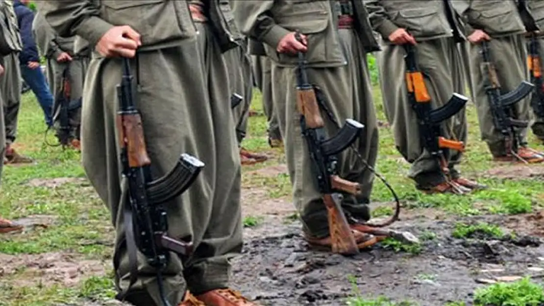 PKK kendini feshetti