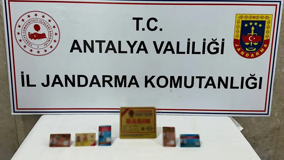 Sahte Jandarma Basın Kimliği ile Jandarmaya yakalandı  