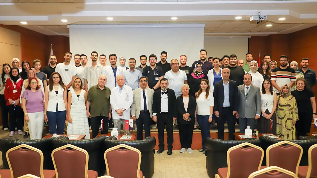 SANKO Üniversitesinde 2. Mezuniyet Sonrası İç Hastalıkları Eğitim Kursu düzenlendi