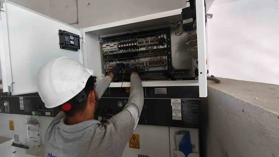 Şanlıurfa'da trafolara hırsız girdi