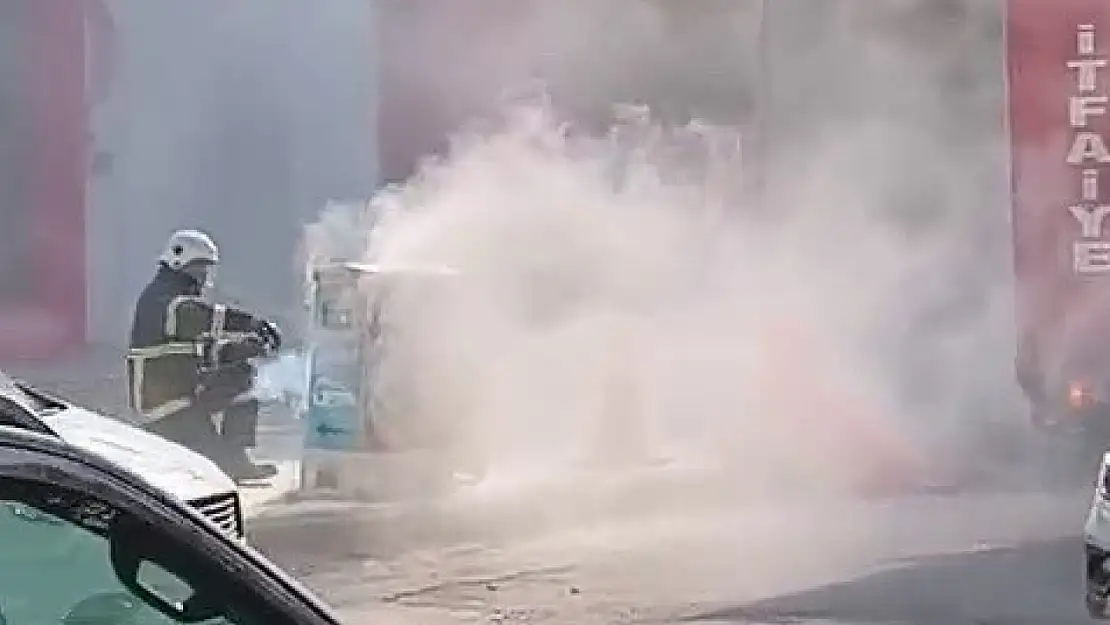 Adıyaman'da 43 derecelik sıcaklık trafoyu yaktı